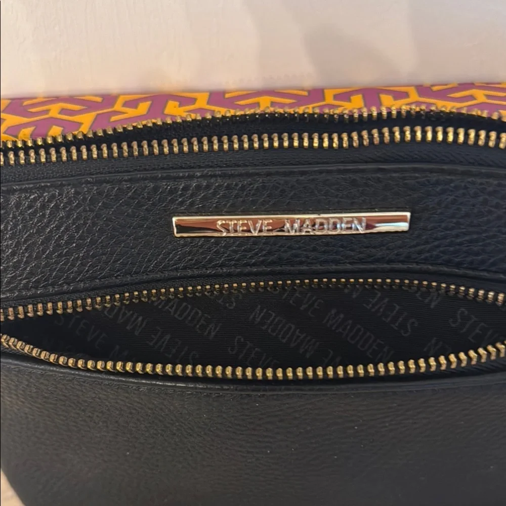 NWOT-Steve Madden Black Clutch with Gold Accents